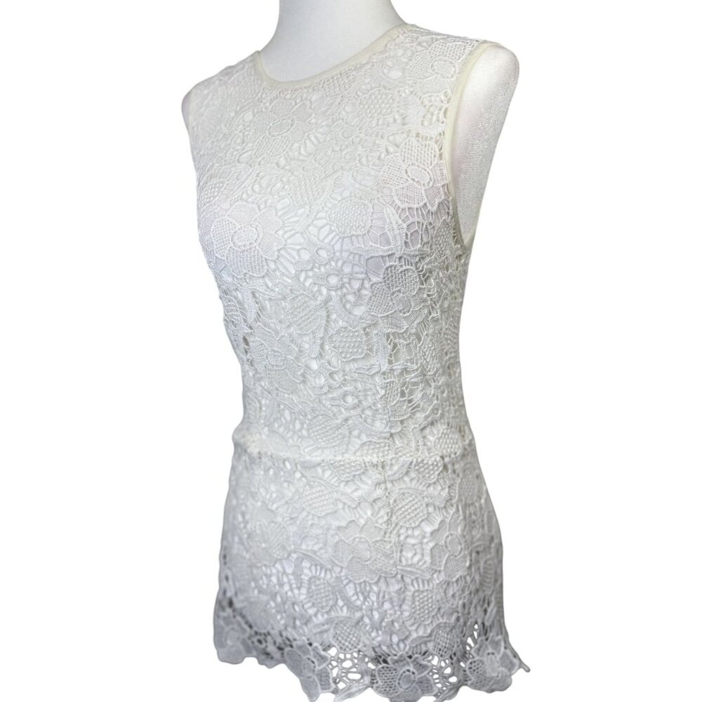 CAbi Size XS White Lace Sleeveless Top With Floral Design & Back Zipper